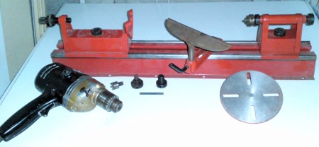 Black and Decker drill based wood lathe